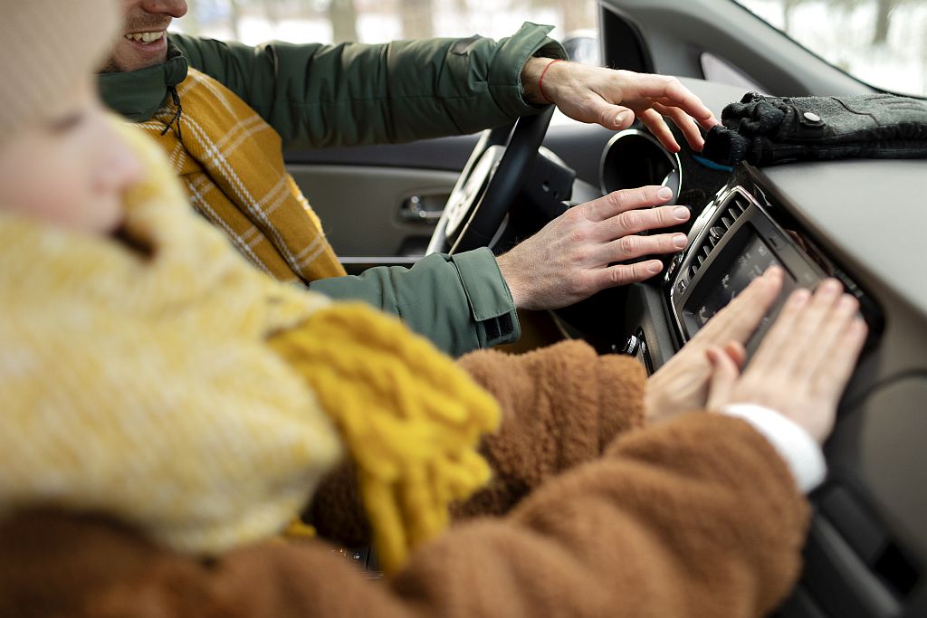Autoheizung im Winter – Scheiben schnell von Beschlag befreien